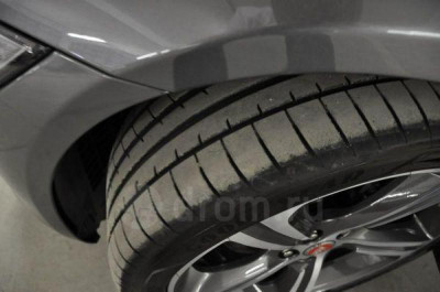 Jaguar XF 2.0 AT (240 л. с.) Prestige