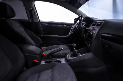 Volkswagen Jetta 1.4 TSI MT (150 л. с.)