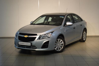 Chevrolet Cruze 1.6 MT (109 л. с.)