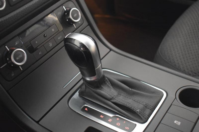 Volkswagen Touareg 3.6 FSI Tiptronic 4Motion (249 л. с.)