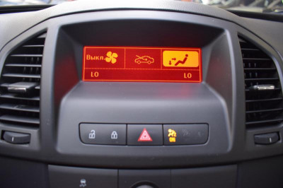 Opel Insignia 1.6 Turbo MT (180 л. с.)