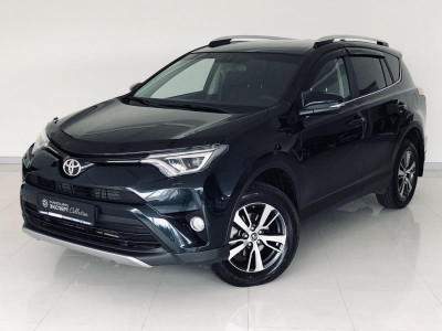 Toyota RAV4 2.2 D AT 4WD (150 л. c.) Престиж