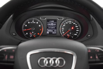 Audi Q3 2.0 TFSI quattro S tronic (170 л. с.)