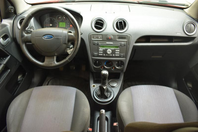 Ford Fusion 1.6 EuroV MT (100 л. с.)