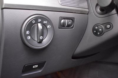 Volkswagen Touareg 3.0 TDI BlueMotion AT (225 л. с.)