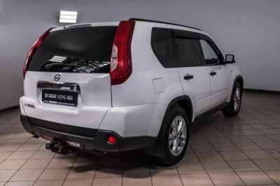 Nissan X-Trail 2.0 CVT AWD (141 л. с.)