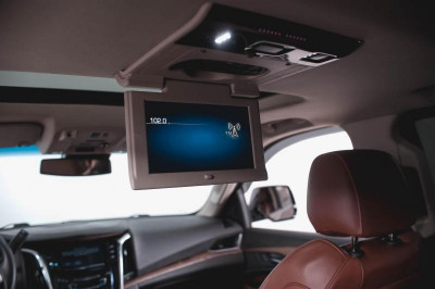 Cadillac Escalade 6.2 AT (409 л.с.) 4WD