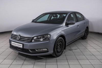 Volkswagen Passat 1.4 TSI MT (122 л. с.)