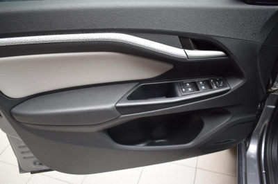 LADA Vesta SW Cross 1.8 MT (122 л.с.) Luxe Prestige