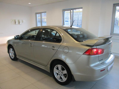 Mitsubishi Lancer 2.0 CVT (150 л. с.)