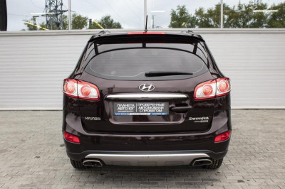 Hyundai Santa Fe 2.2d AT (197 л.с.)