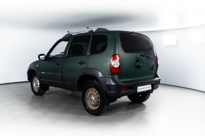 Chevrolet niva Niva 1.7 MT (79,6 л. с.) L