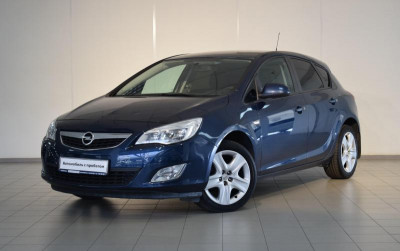 Opel Astra 1.4 Turbo AT (140 л. с.)