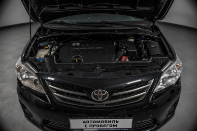 Toyota Corolla 1.6 AT (124 л. с.)