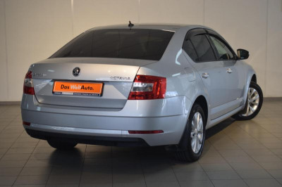 ŠKODA OCTAVIA 1.6 MPI AT (110 л.с.) Ambition
