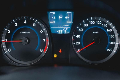 Hyundai Solaris 1.4 AT (107 л. с.) Active