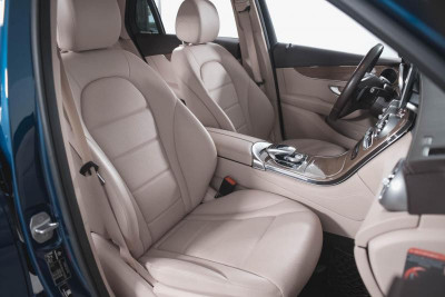 Mercedes-Benz GLC-Класс 250 4MATIC 2.0 AT (211 л.с.) 4WD