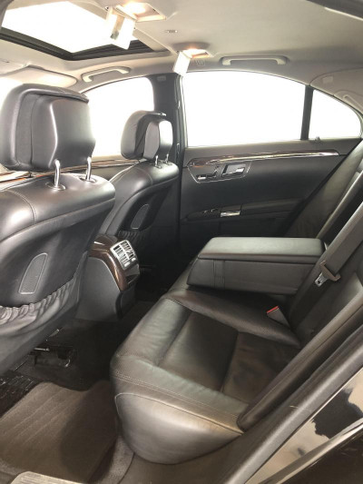 Mercedes-Benz S-Класс S 350 CDI BlueEFFICIENCY 4MATIC 7G-Tronic (235 л. с.)