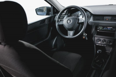ŠKODA Rapid 1.2 MT (75 л. с.) Ambition