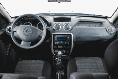 Renault Duster 2.0 MT 4x4 (135 л. с.)