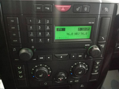 Land Rover Discovery 4.4 AT (295 л. с.)