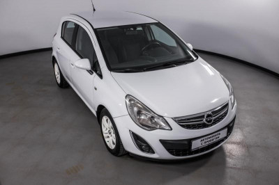 Opel Corsa 1.4 AT (101 л. с.)