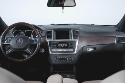 Mercedes-Benz GL-класс 500 4.7 AT (435 л.с.) 4WD