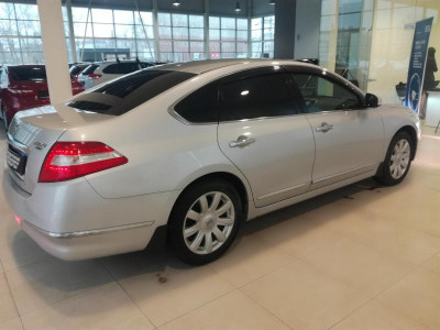 Nissan Teana 2.5 Xtronic (182 л. с.)