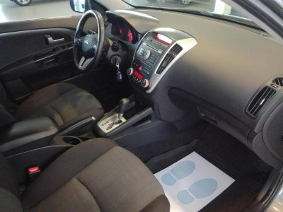 Kia Ceed 2.0 AT (143 л. с.)