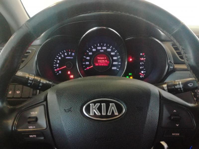 Kia Rio 1.6 MT (123 л. с.)