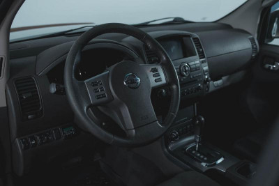 Nissan Pathfinder 2.5 dCi Turbo AT AWD (190 л. с.)