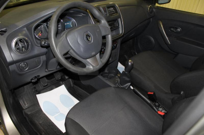 Renault Logan 1.6 MT (113 л. с.) Access