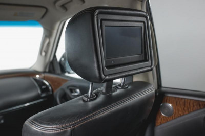 Nissan Patrol 5.6 AT 4WD (405 л. с.)