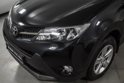 Toyota RAV4 2.0 MT AWD (146 л. с.)