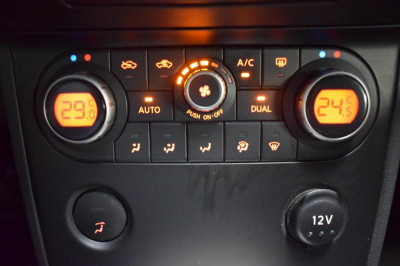 Nissan Qashqai 2.0 CVT FWD (140 л. с.)