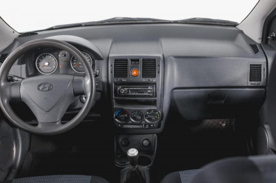 Hyundai Getz 1.4 MT (95 л. с.)