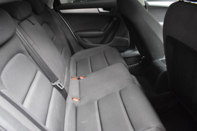 Audi A4 1.8 TFSI multitronic (120 л. с.)