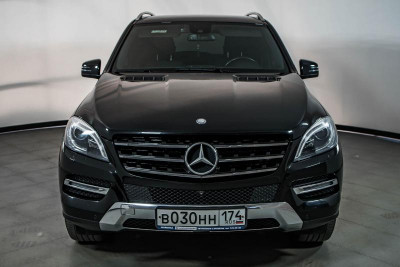Mercedes-Benz M-Класс ML 300 BlueEfficiency 7G-Tronic Plus 4Matic (249 л. с.)