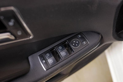 Mercedes-Benz E-Класс E 200 T BlueEfficiency 7G-Tronic Plus (184 л. с.)