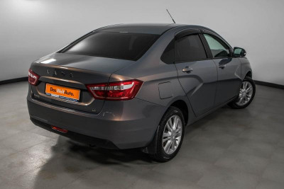 LADA Vesta 1.8 MT (122 л.с.)