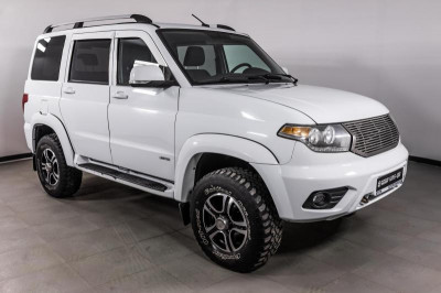 УАЗ Patriot 2.7 MT 4WD (128 л. с.)
