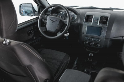 УАЗ Patriot 2.7 MT 4WD (128 л. с.)