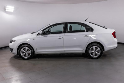 ŠKODA Rapid 1.6 MT (105 л. с.)