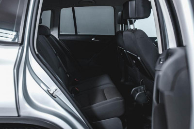 Volkswagen Tiguan 1.4 TSI BlueMotion MT (122 л. с.)