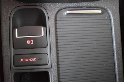 Volkswagen Tiguan 2.0 TSI 4Motion AT (180 л. с.) Avenue
