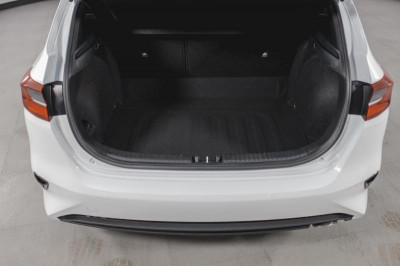 Kia Ceed 1.4 T-GDI DCT (140 л.с.)