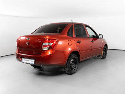 LADA Granta седан 1.6 MT 16кл (98 л. с.)