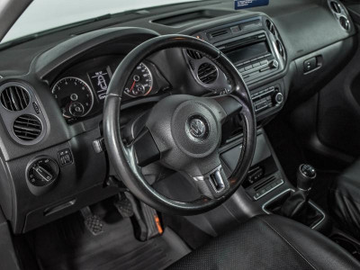 Volkswagen Tiguan 1.4 TSI BlueMotion MT (122 л. с.)