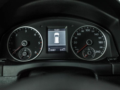 Volkswagen Tiguan 2.0d AT (140 л.с.) 4WD