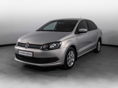 Volkswagen Polo 1.6 Tiptronic (105 л. с.)